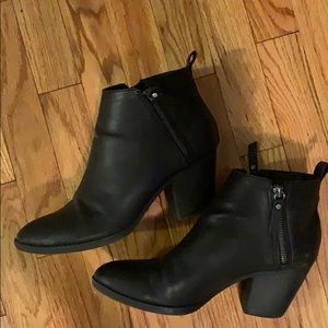 Sturdy Black Target Booties